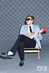 组图：韩团少年共和国写真 尽显青春魅力