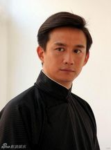 组图：黄磊变形记 从文艺男青年到温暖胖老爸