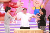 组图：郑伊健陈小春《无敌奖门人》录影玩游戏