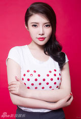 组图：徐冬冬最新写真大片 清纯可爱大眼卖萌