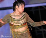 策划：能不能愉快玩耍了！比比韩星谁更囧