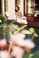 组图：刘诗诗漫行柬埔寨 清新自然探寻异国风情