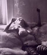 [青春照相馆]少女期麦当娜：性感与清纯并存