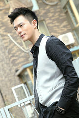 组图：万思维夏日街拍  英伦风清爽绅士