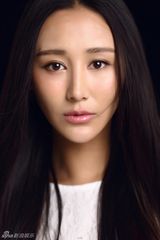 组图：杜十五裸妆写真清新白裙清凉一夏