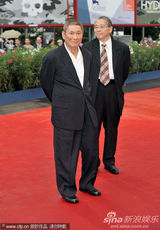 组图：北野武红毯走秀 面瘫无表情更显成熟魅力