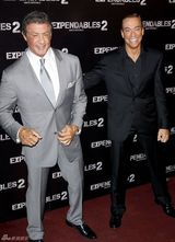 组图：《敢死队2》巴黎首映 史泰龙携众硬汉来袭