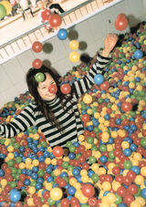 组图：日本女星宫崎葵曾赴云南拍摄唯美写真