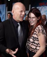 高清组图：布鲁斯-威利斯携娇妻出席新片首映