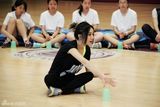 组图：尚雯婕成学霸偶像 赴清华展榜样力量