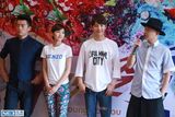 组图：《年少轻狂》发布会 陈妍希等聊校园隐私