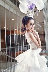 组图：古力娜扎淡紫纱裙唯美梦幻 灵动优雅