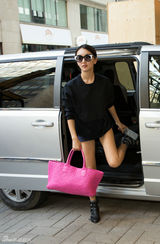 组图：《心花路放》剧组出征多伦多 宁浩获赞