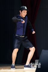 组图：文熙俊TonyAn等《20世纪美少年》再聚首