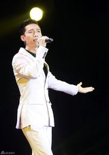 组图：华谊20年庆典 陈楚生姚贝娜压轴献唱