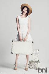 组图：T-ara智妍写真 紧身牛仔秀性感身材