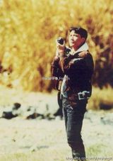 组图：吴镇宇早年青涩照曝光 帅到没朋友