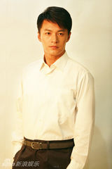 组图：郑国霖《一个梦》曝定妆照 显男人本色