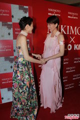 组图：梁咏琪陈茵媺同当孕妇 齐怀3个半月宝宝