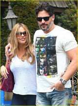 组图：最性感一对!《摩登》辣妈恋《真爱》狼人