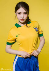 组图：徐冬冬穿球衣凹凸有致 散发运动荷尔蒙