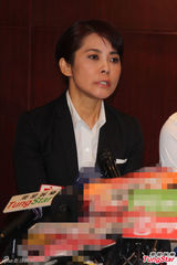 组图：柯震东台北道歉会气色不佳 情绪较为镇定