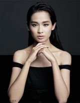 组图：《老男孩之猛龙过江》屈菁菁写真 性感冷艳国际范