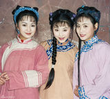 组图：《还珠》曝罕见搞怪照 柳红8岁女儿漂亮