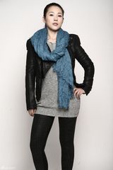 组图：邓紫衣《午夜微博》造型曝光 造型时尚干练