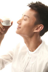 组图：舞蹈家孙锐阳光写真 风格清新