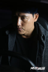 组图：《绝密跟踪》预告 血性决战双雄肉搏