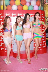 组图：一大波比基尼袭来！鸡排妹大战同场女星