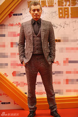 组图：明星公民颁奖盛典 群星到场星光熠熠