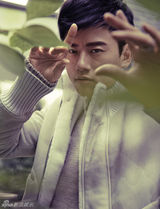 组图：绅士的品格！张杰复古格纹西装登杂志