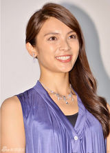 组图：本乡奏多秋元才加《奴隶区》上演SM戏码