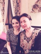 组图：好舞蹈新疆辣妈冠军美艳 明艳异域风情