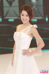 组图：2014港姐十强出炉 出水芙蓉白裙优雅