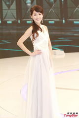 组图：2014港姐十强出炉 出水芙蓉白裙优雅