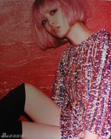 组图：岩佐真悠子性感写真突破尺度