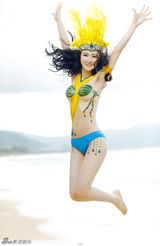 组图：石天琦彩绘时尚大片助阵巴西世界杯