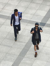 组图：网曝李易峰《盗墓》片场照 李晨浩饰潘子