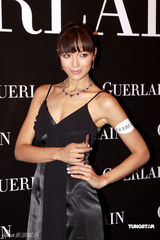 陈见飞斥陈冠希被杀谣言 称造谣者应遭天谴(图)