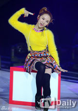 组图：missA与FT等《The Show》现场卖力演出