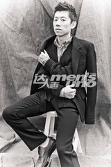 组图：夏雨登《达人志》封面 炫酷写真尽显成熟气质