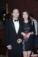 组图：黄百鸣子大婚众星出席 林峰吴千语恩爱