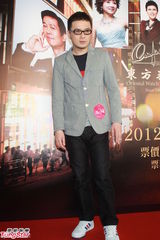 组图：顾嘉辉将重临红馆开金嗓 黄耀明支持同志婚姻