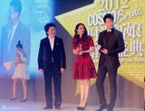 组图：董璇高云翔夫妇婚尚盛典获封幸福偶像