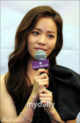 组图：郑雨盛(郑宇成)韩智敏等出席《padam padam》发布