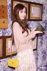 组图：《螺丝小姐》探班 李毓芬不排斥与罗志祥对戏