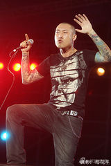 高清：草莓音乐节第三天 朋克归来完美落幕